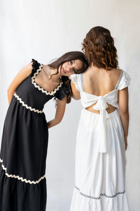 La Muse-Backless Bow Tie Maxi Dress