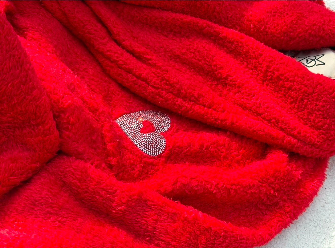 Rhinestones Heart Fur Robe / Sparkling Rhinestones Heart Fur Robe